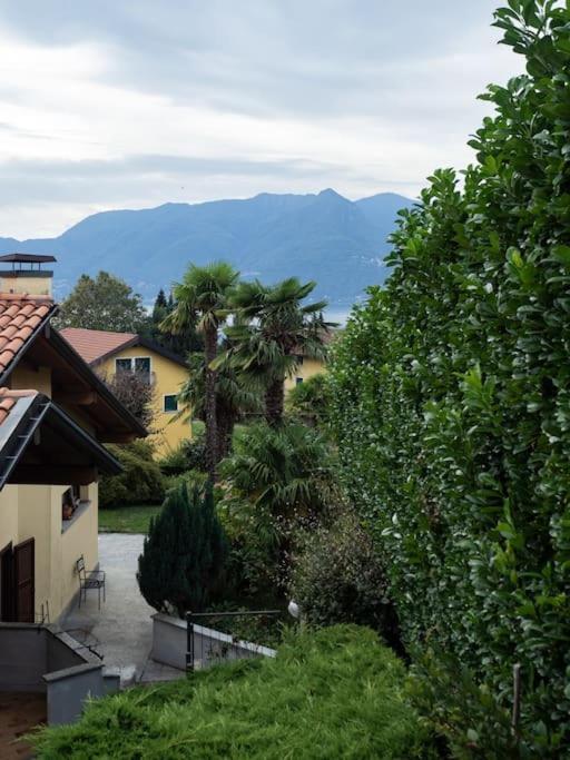 La Tua Villa Sul Lago - Casa Kollegger Luino Esterno foto